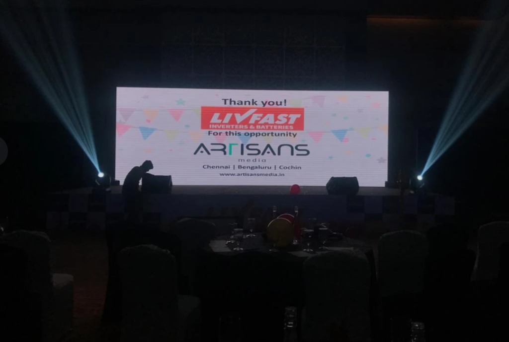 Livfast stage production